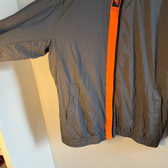 Adidas Men’s Innovation Grid Windbreaker, Like New Condition! - Picture 9 of 11